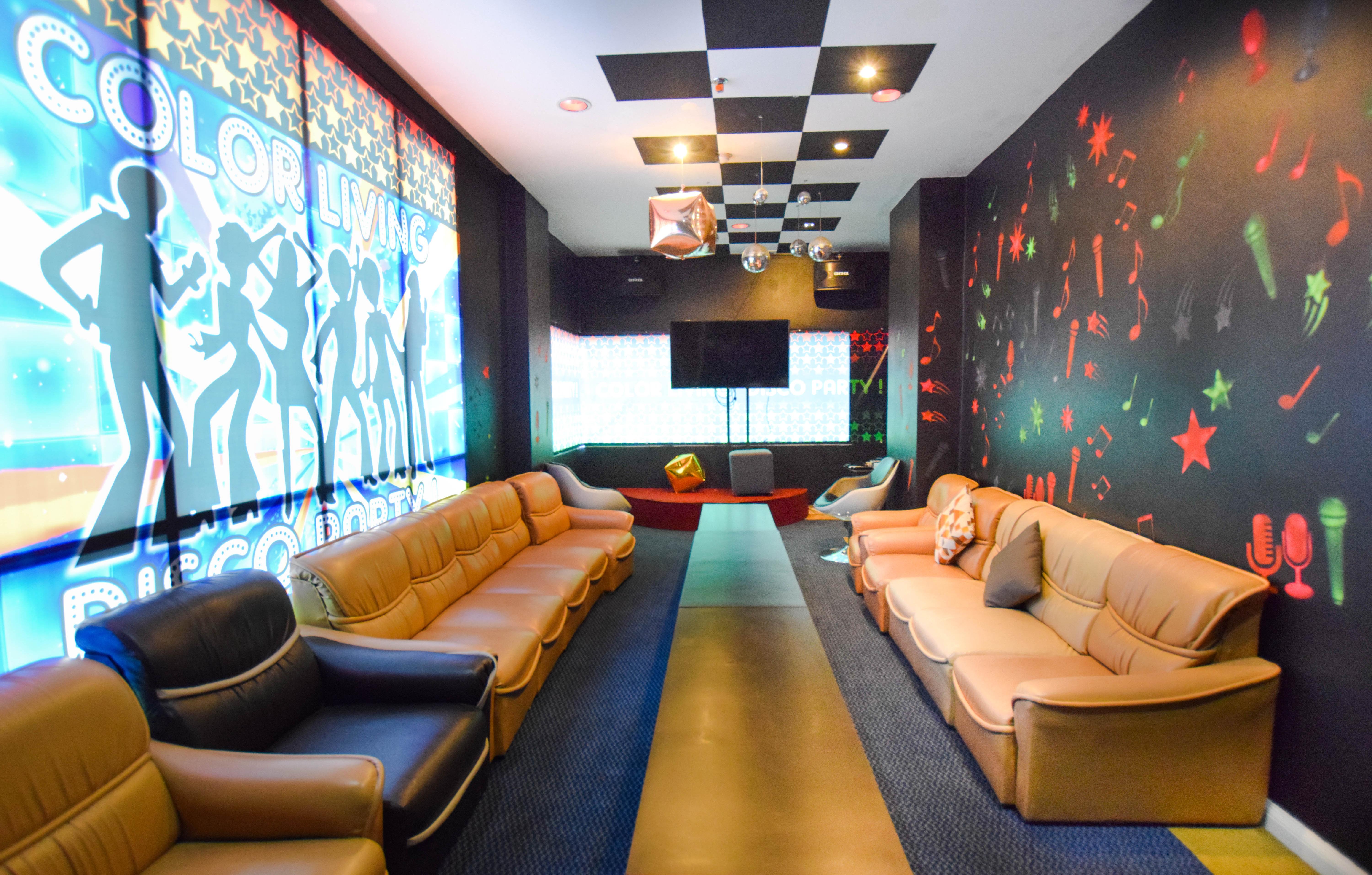The Color Living Hotel Samut Prakan Exterior photo