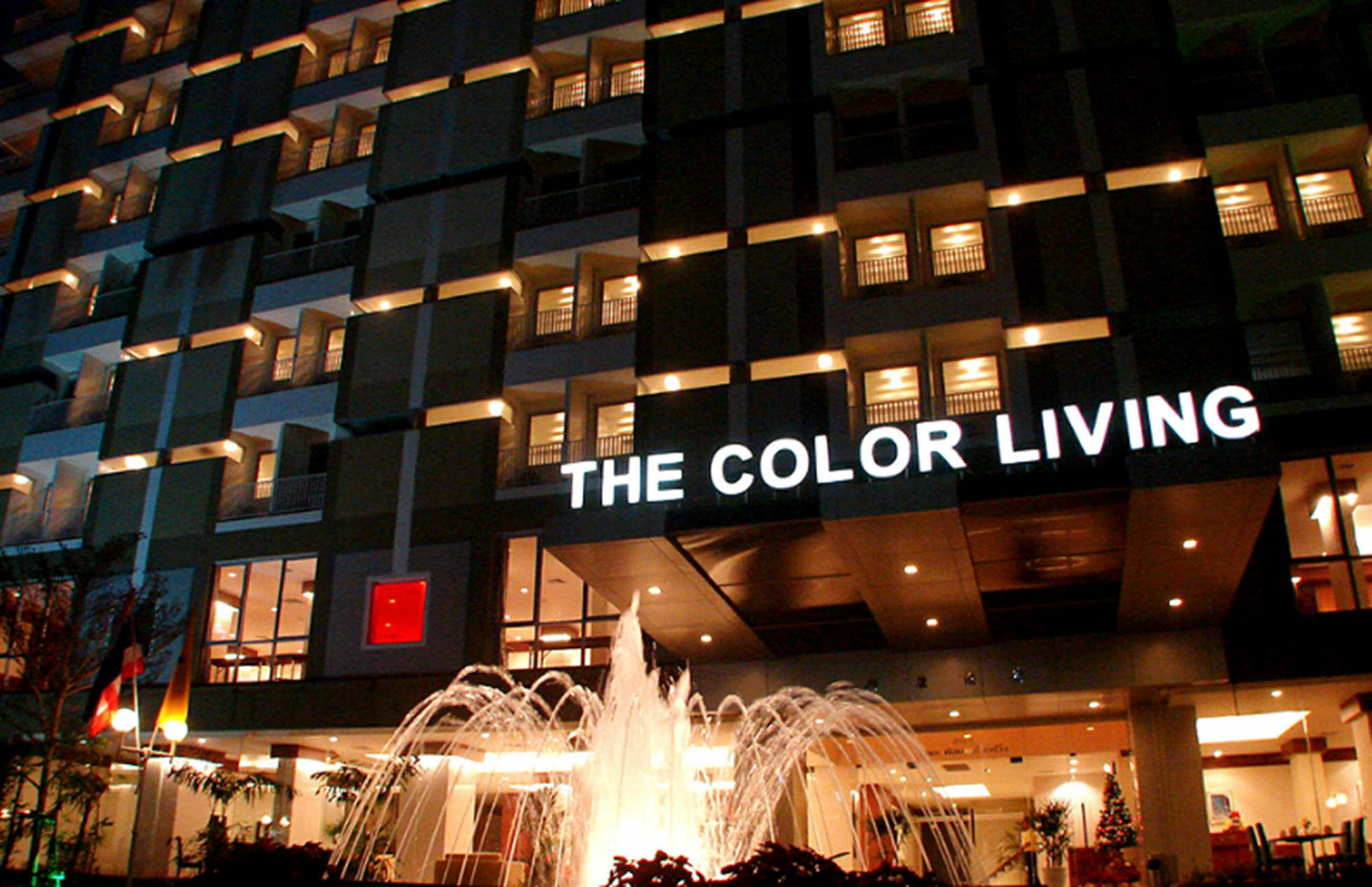 The Color Living Hotel Samut Prakan Exterior photo